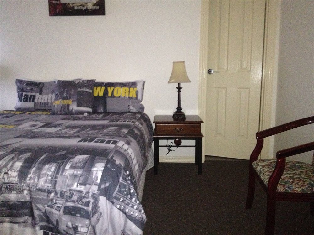 Terrace Central B&B Hotel Fremantle Buitenkant foto