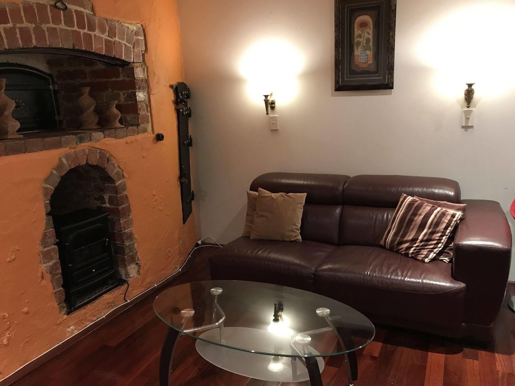 Terrace Central B&B Hotel Fremantle Buitenkant foto